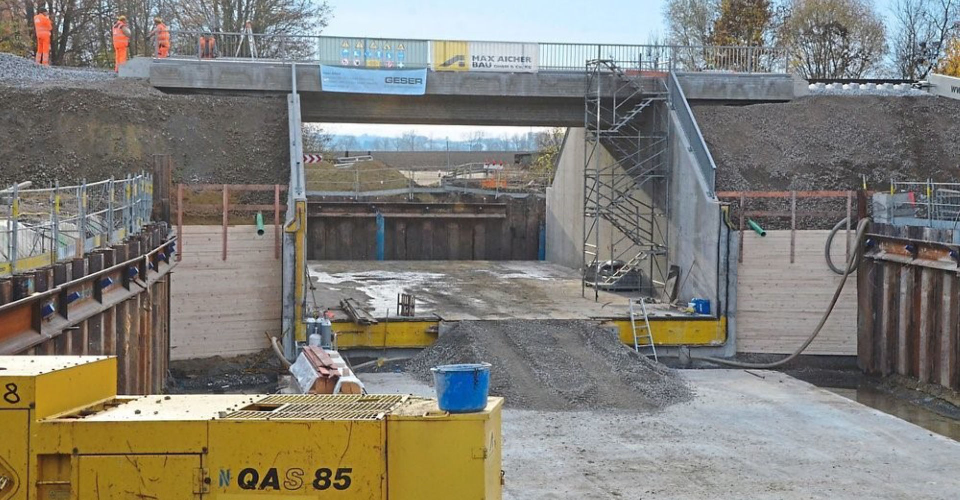 Die Vorbereitungsarbeiten liefen am Wochenende auf Hochtouren. -Foto: Wenzel Neumann/Firma Geser
