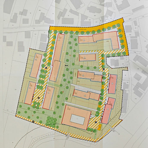 Dichte Bebauung und viel Grün: So soll das Gelände zwischen Otto-Denk-Straße und Autobahnauffahrt bebaut werden. −Foto: Deggendorfer Zeitung / PNP.de, 24.02.2021